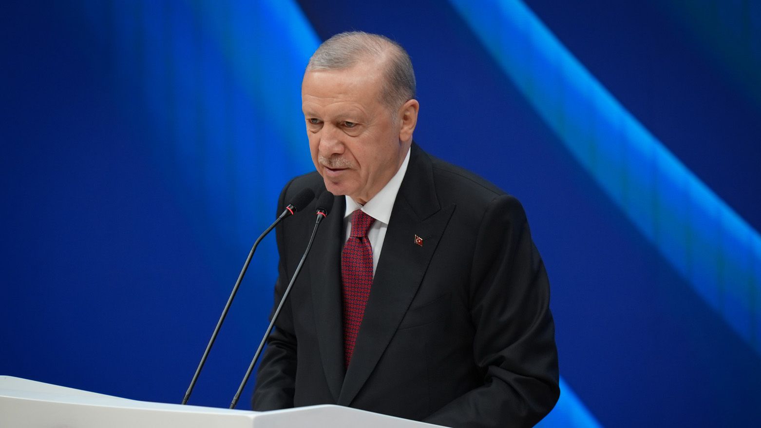 Özlem Gürses’ten Bilal Erdoğan Bombası