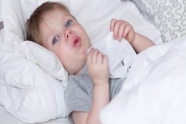 1 Yaşındaki Çocuğun Kuru Öksürüğü Nasıl Geçer?