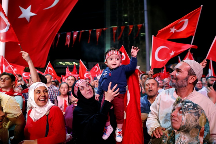 15 Temmuz Eczaneler Açık Mı?