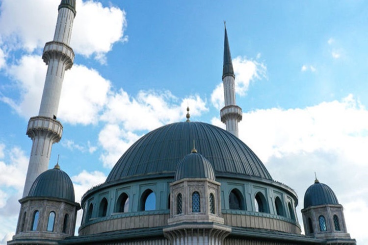 2022 Ramazan Bayramı Hangi Ayda?