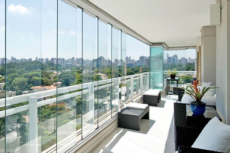 2023 Bir Balkonu Cam Balkon Yapma Maliyeti Nedir?