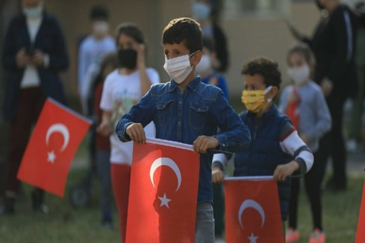 23 Nisan Ulusal Egemenlik Ve Çocuk Bayramı Eski Zamanlarda Nasıl Kutlanmıştır?