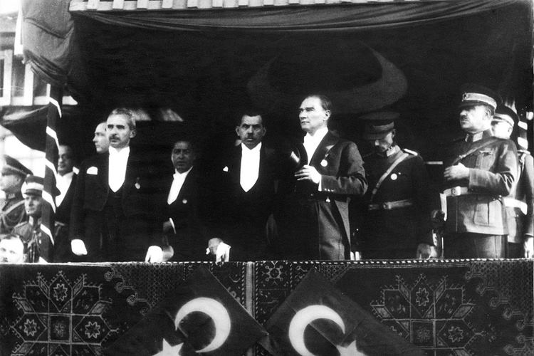 29 Ekim Ne Zaman Bayram İlan Edildi?