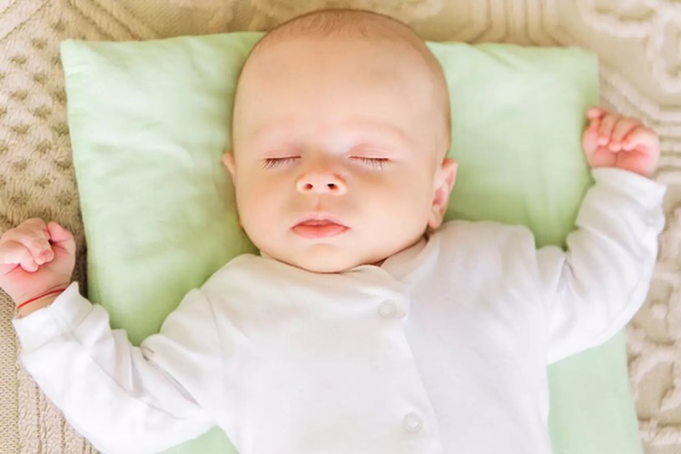 3 Aylık Bebek Rezene Çayı İçebilir Mi?