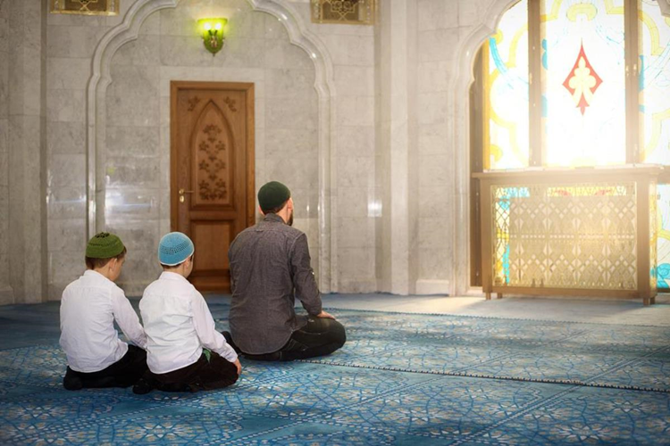 4 Rekat Sünnet Nasıl Kılınır?