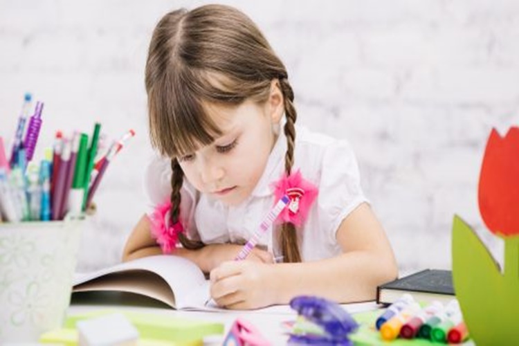 4 Yaşındaki Bir Çocuğun Üstün Zekalı Olduğu Nasıl Anlaşılır?