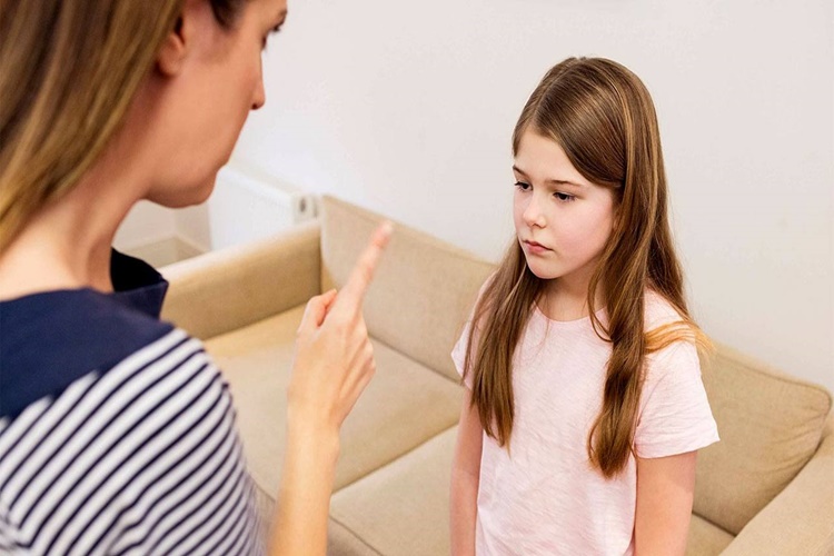 7 Yaşındaki Çocuğa Nasıl Ceza Verilir?