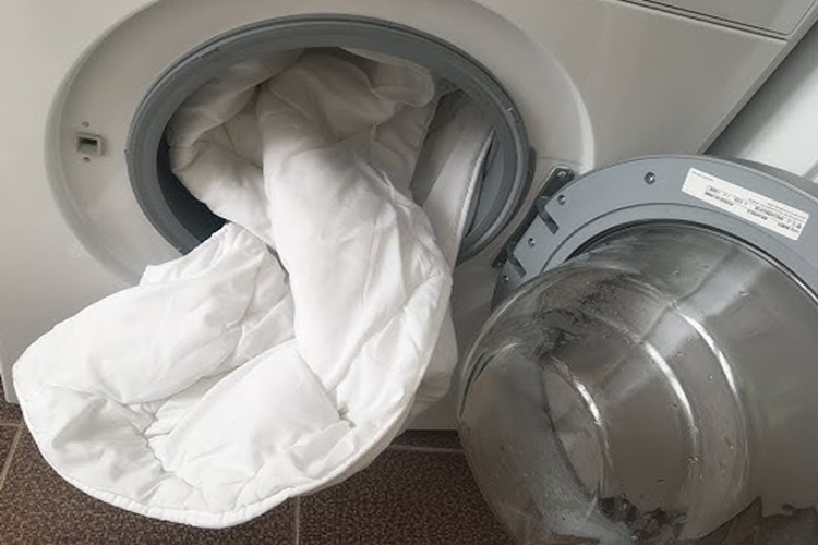 8 Kg Çamaşır Makinesinde Yorgan Yıkanır Mı?