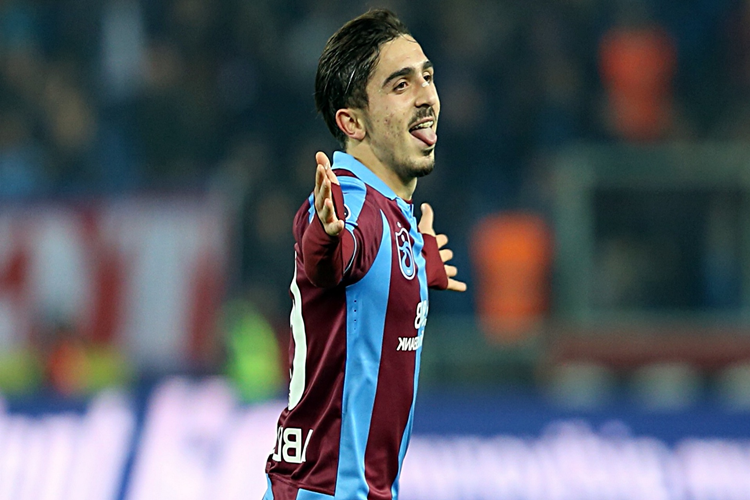 Abdülkadir Ömür Ne Kadar Kazanıyor?
