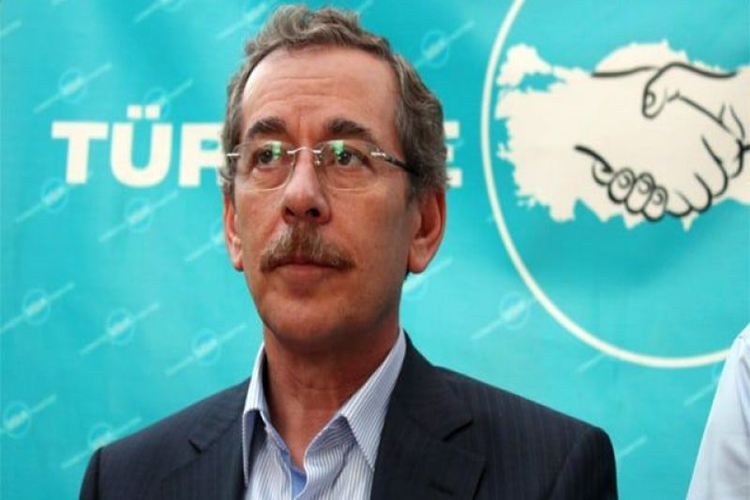 Abdüllatif Şener Boyu Kaçtır?