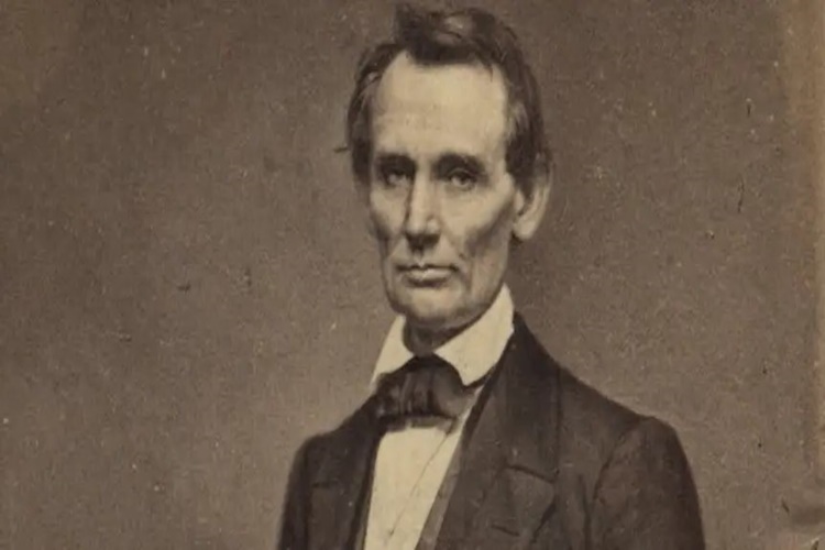 Abraham Lincoln ile İlgili Kitaplar Nelerdir?
