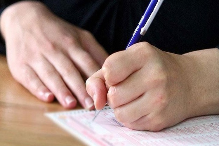 Açık Lise İle Düz Lise Arasındaki Fark Nedir?