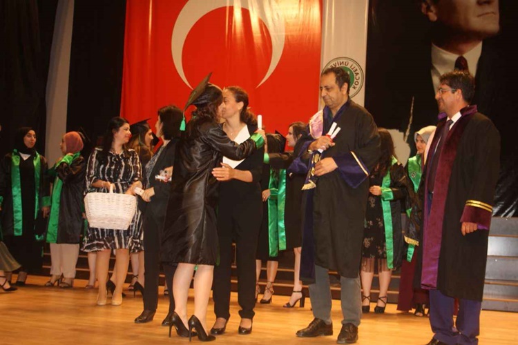 Adalet Meslek Yüksek Okulu Bölümü Olan Üniversiteler Hangileridir?