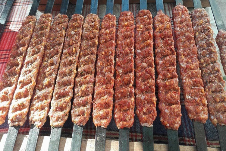 Adana Kebap Hangi Etten Yapılır?