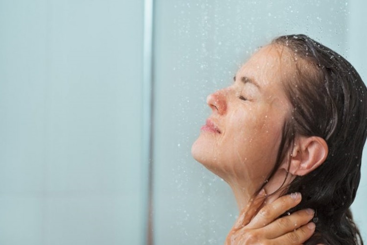 Adet Dönemi Duşa Girilir Mi?