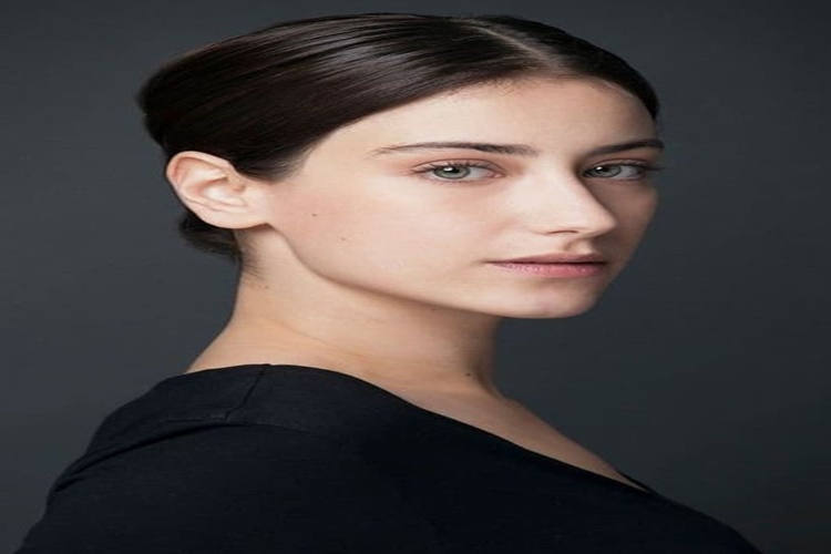 Adını Feriha Koydum Hazal Kaya Neden Ayrıldı?