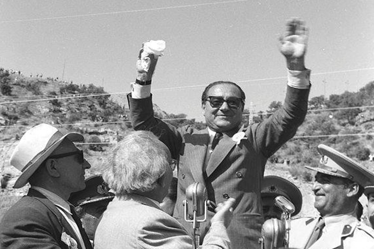 Adnan Menderes Çocuğu Kimdir?
