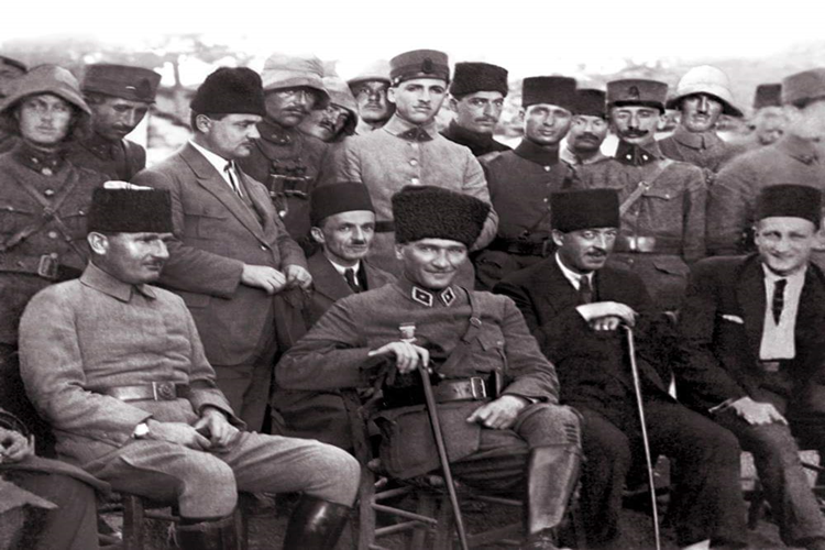 Afganistan Kurtuluş Savaşı’nda Türkiye’ye Yardım Etti Mi?