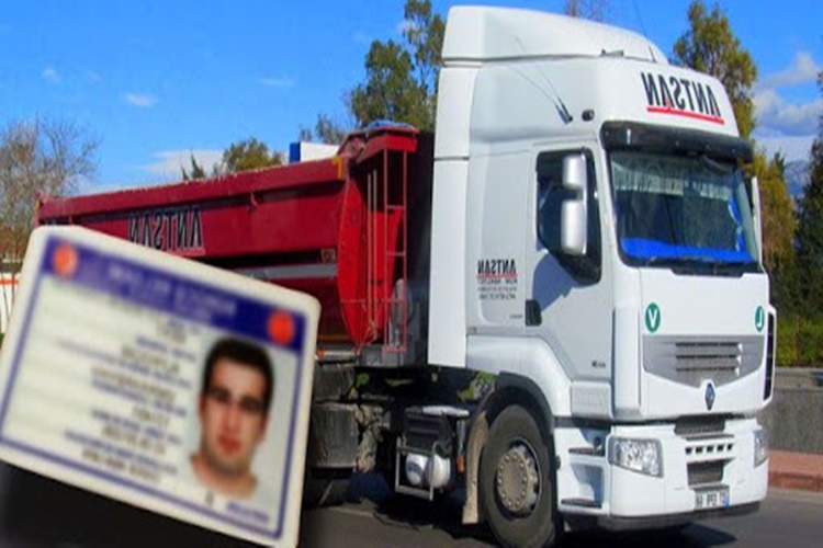 Ağır Vasıta Ehliyeti Hakkında Merak Edilen Bilgiler