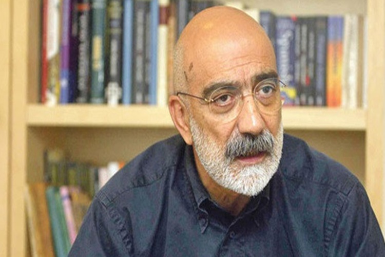 Ahmet Altan Şimdi Ne Yapıyor?