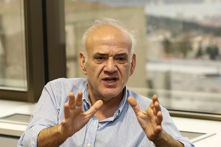 Ahmet Çakar Hangi Takımı Tutuyor?