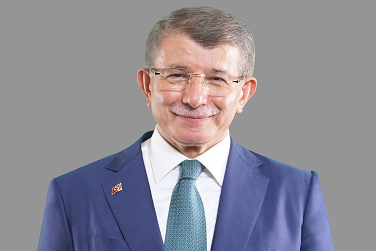 Ahmet Davutoğlu Kaç Yaşındadır?