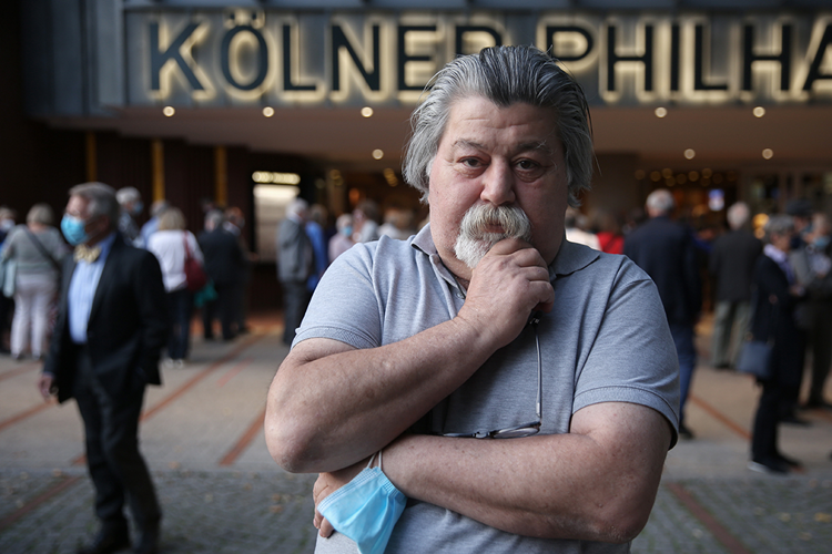 Ahmet Nesin Hangi Okul Mezunudur?