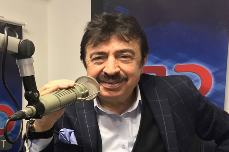 Ahmet Selçuk İlkan Kimlere Şarkı Verdi?