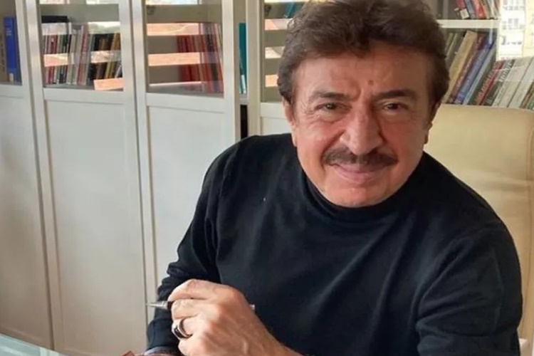 Ahmet Selçuk İlkan Nerelidir?