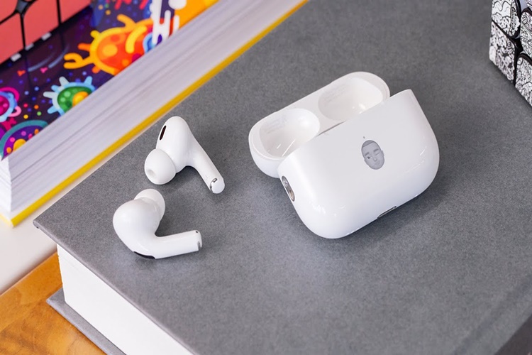 Airpods Işık Neden Yanıp Sönüyor?