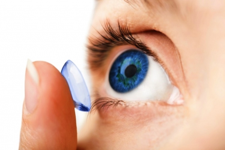 Akıllı Lens Kaç Yaşında Takılabilir?