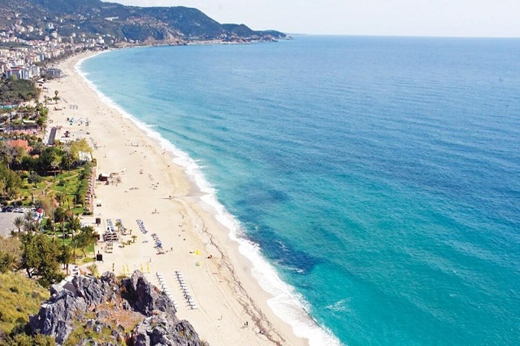 Alanya’da Araba Kiralama Nasıl Yapılır?