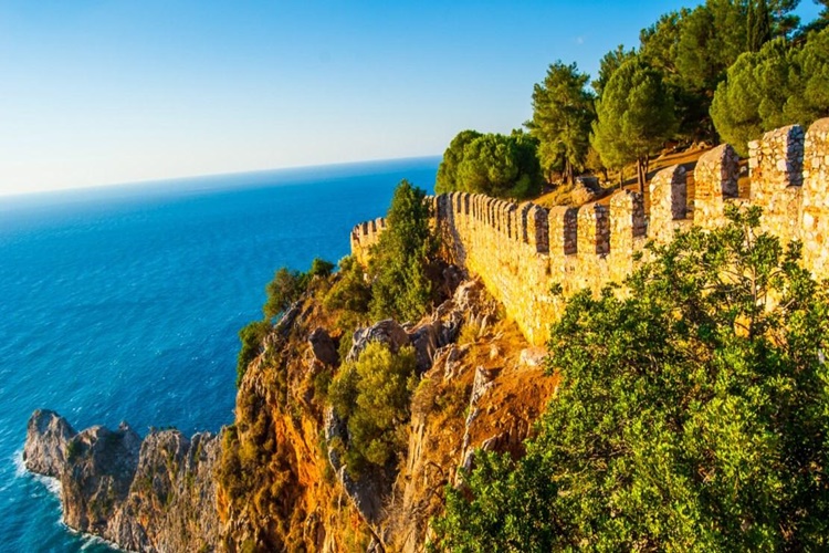 Alanya’ya Hangi Ay Gidilir?