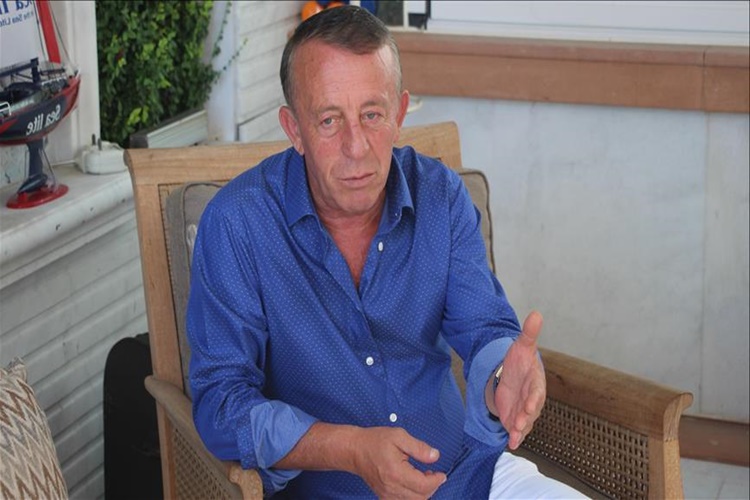 Ali Ağaoğlu Evli Midir?