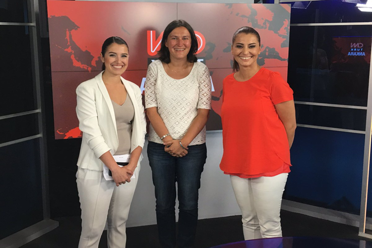 Ali Haydar Fırat Ve Hande Fırat Kardeş Mi?