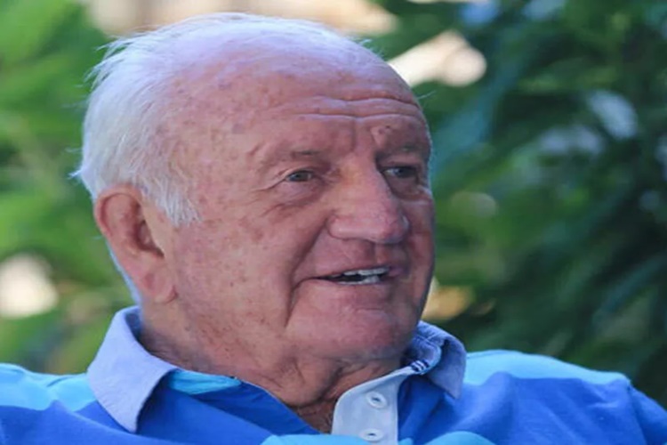 Ali Şen Kimdir?