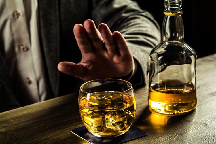 Alkol Aldıktan Sonra Ne Zaman Emzirilir? 