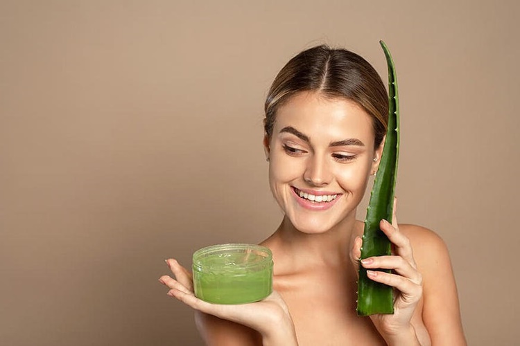 Aloe Vera Saçta Ne Kadar Kalmalı?