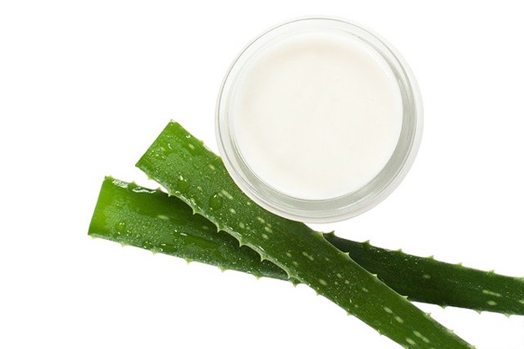 Aloe Vera Tüylenme Yapar Mı?