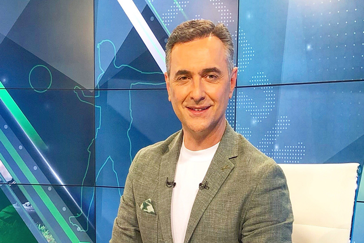 Alp Pehlivan’ın Burnu Estetik Mi?