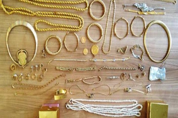 Altın Yüzük Zekata Dahil Mi?