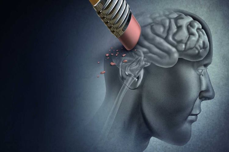 Alzheimer Anneden Mi Geçer?