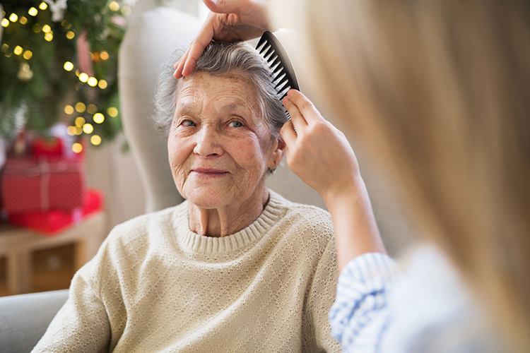 Alzheimer Şüphesi İçin Hangi Doktora Gidilir?