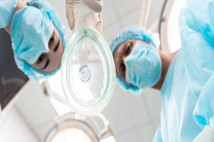 Anestezi Doktoru Kaç Yıl Okur?