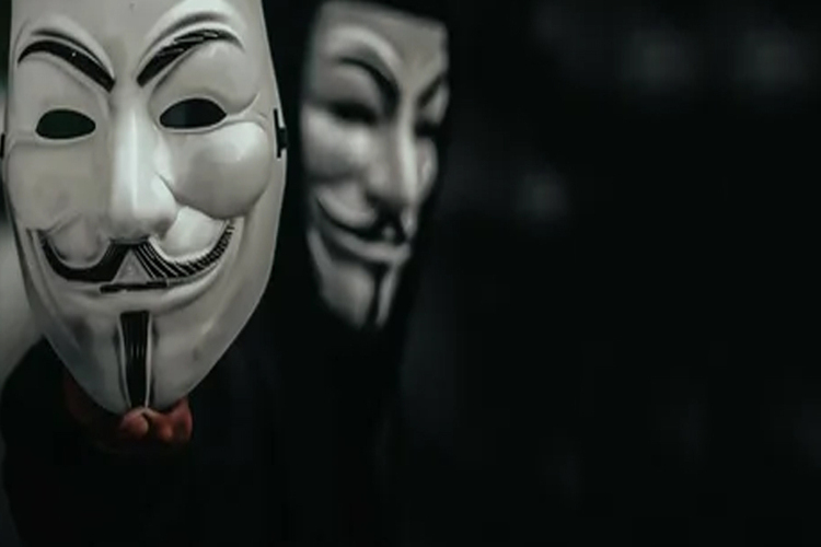 Anonymous Türk Mü?