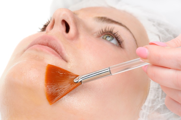 Aqua Peeling Faydaları Nelerdir?