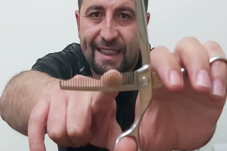 Ara Makas Saça Zarar Verir Mi?