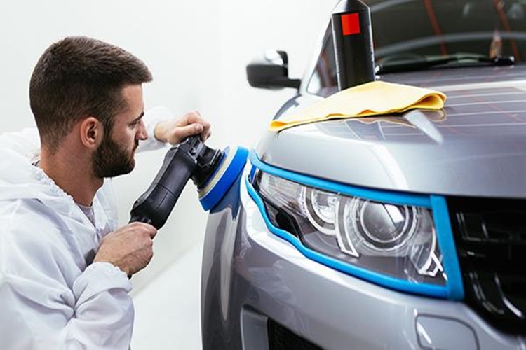 Araba İçi Bakımı Nasıl Yapılır?