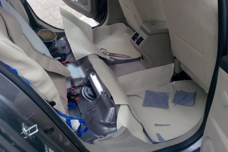 Arabanın Tabanı Neden Islanır?