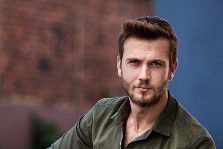 Aras Bulut İynemli Ne Kadar Kazanıyor?